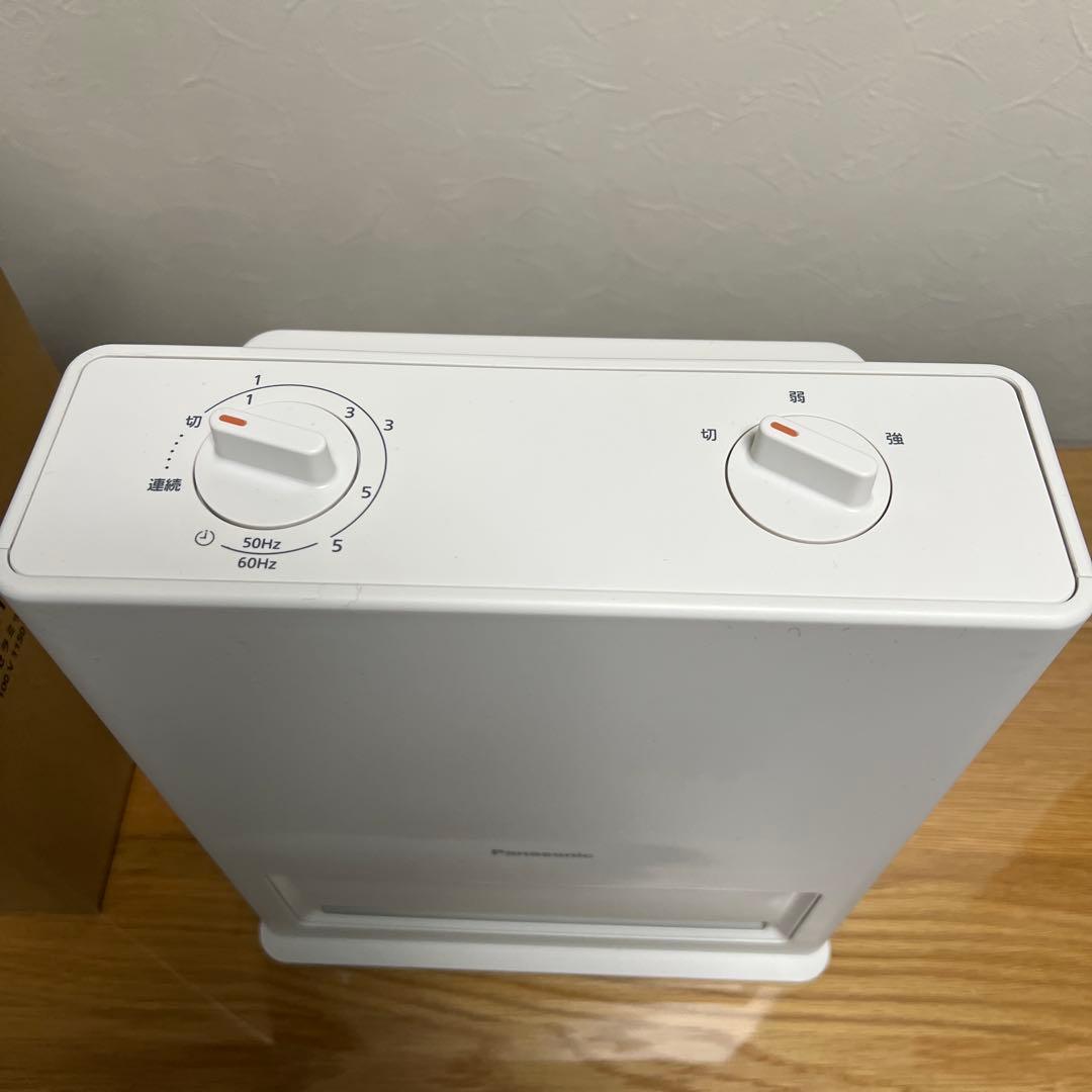 【新品】Panasonic セラミックファンヒーター DS-FA1200-W