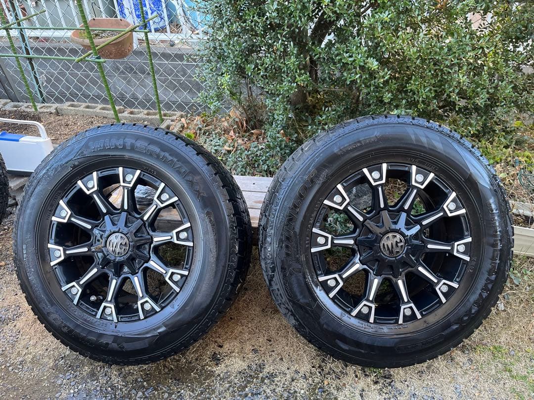 スタッドレスタイヤ　クリムソンMG マーテルギア　モンスター16インチ４本セット