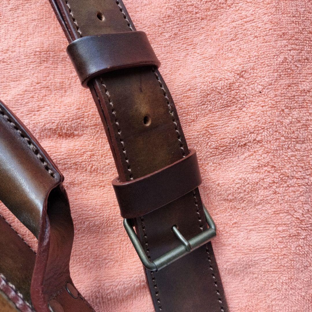 本革ショルダーバッグ ヴィンテージ