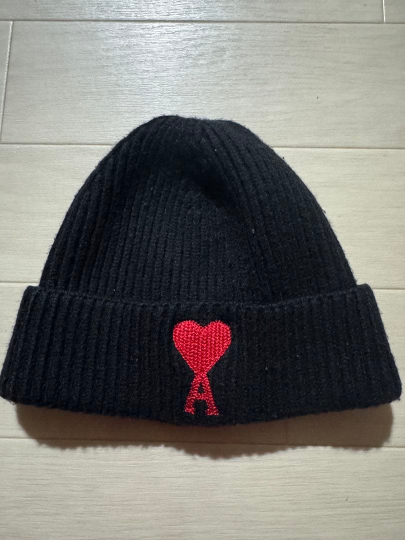 アミパリス　ami ニット帽 ハート刺繍 黒　ビーニー