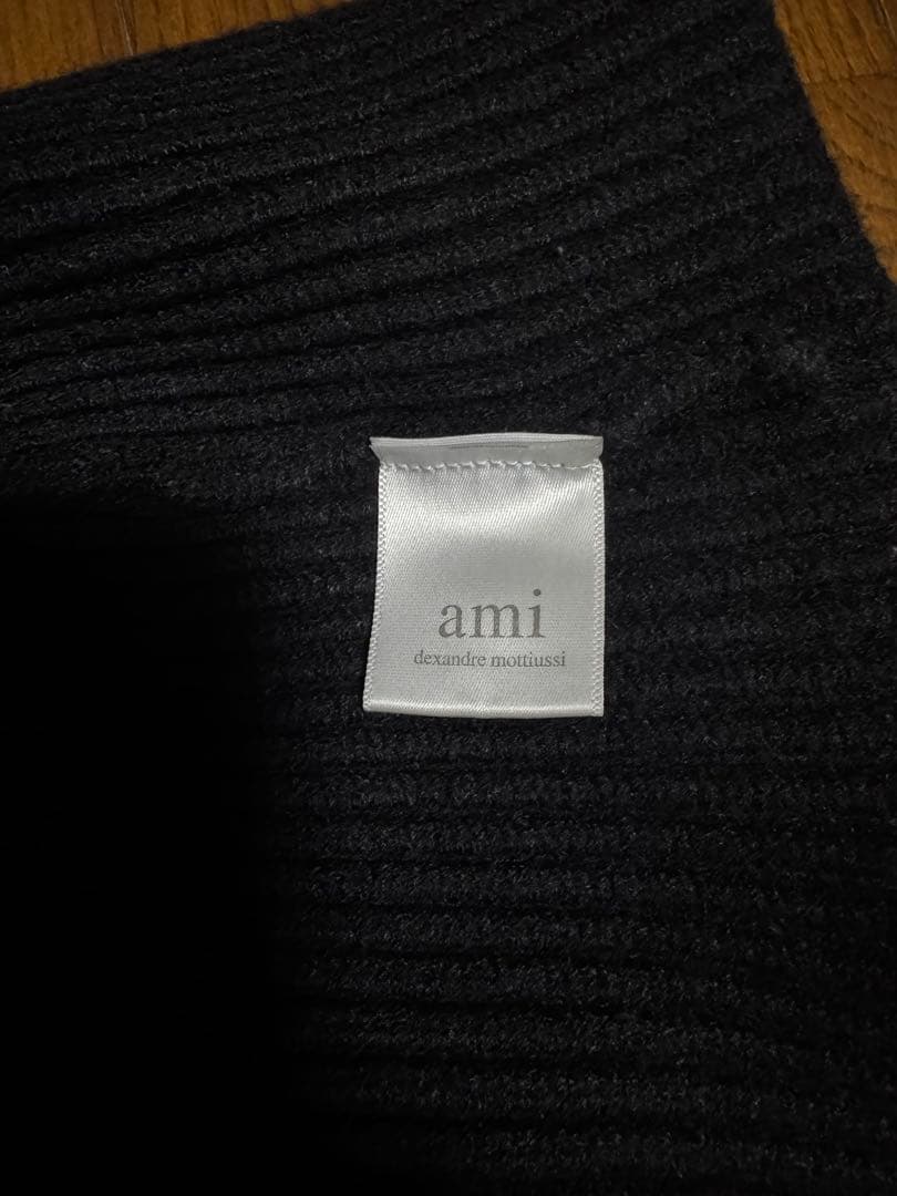 アミパリス　ami ニット帽 ハート刺繍 黒　ビーニー