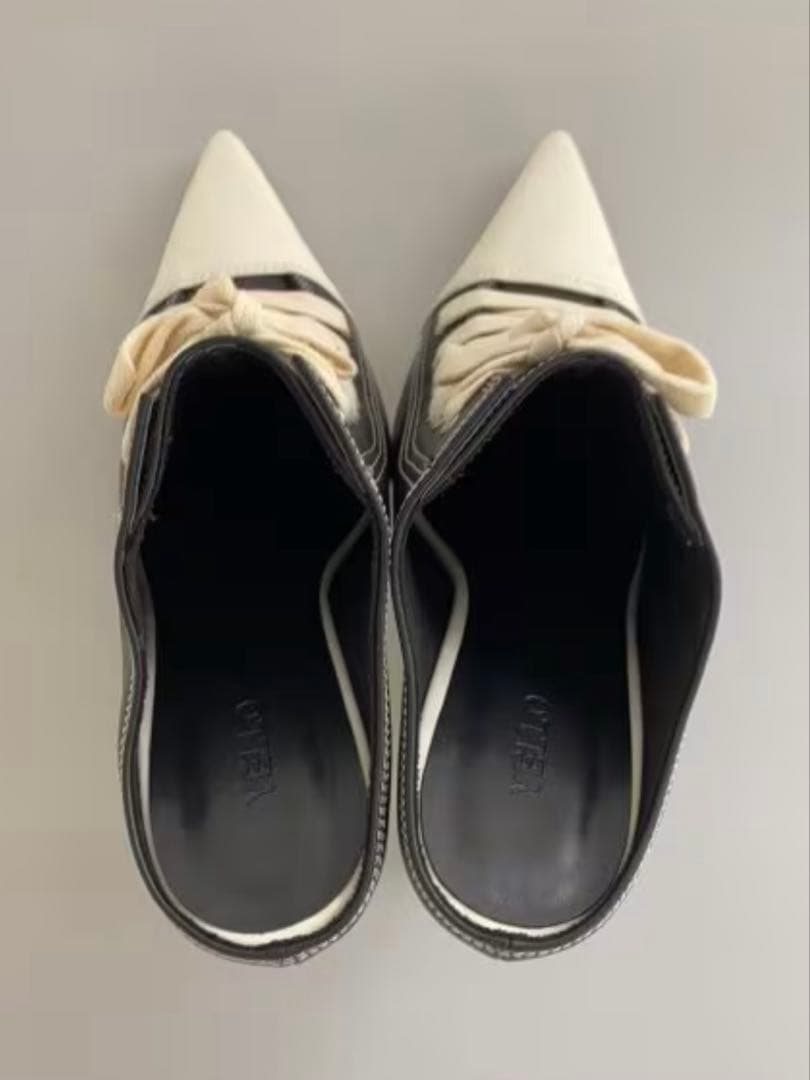 yello Vibin mules スニーカーヒール