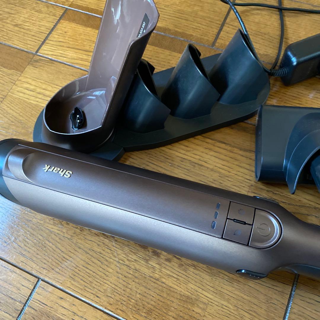 シャークハンディクリーナー