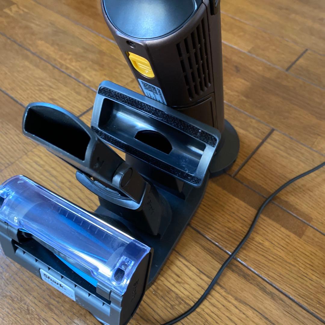 シャークハンディクリーナー