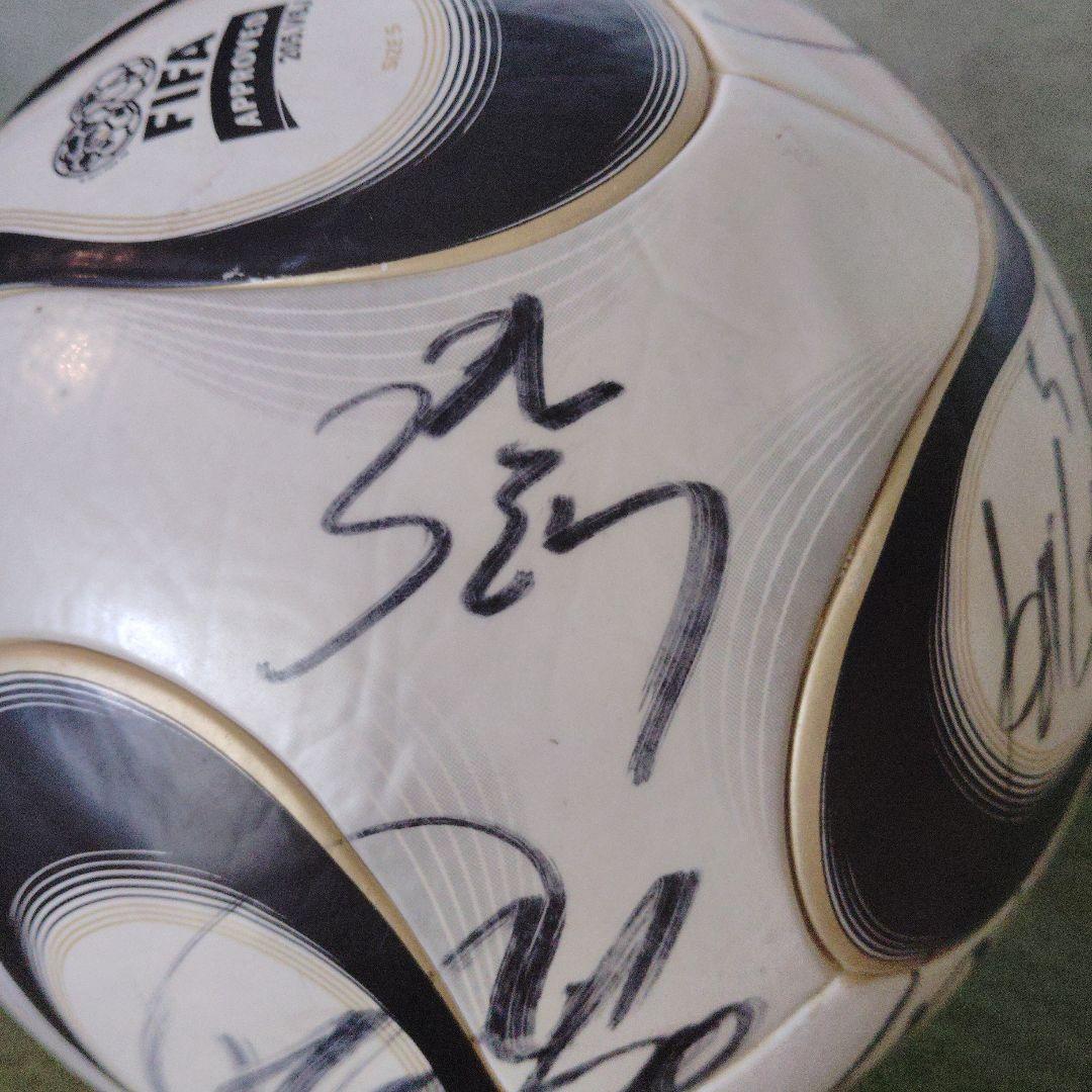 2006年ドイツワールドカップ　jリーグ記念ボール　チームガイスト　サイン多数