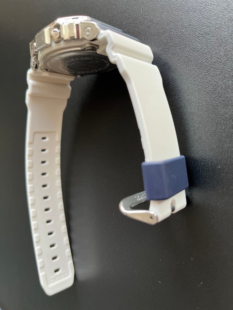 ま*ー様 【生産終了品】G-SHOCK GM-5600LC-7JF