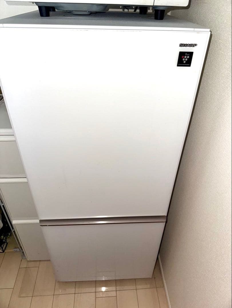 (ぷじこ) シャープ冷蔵庫 右開き SJ-GD14D-W