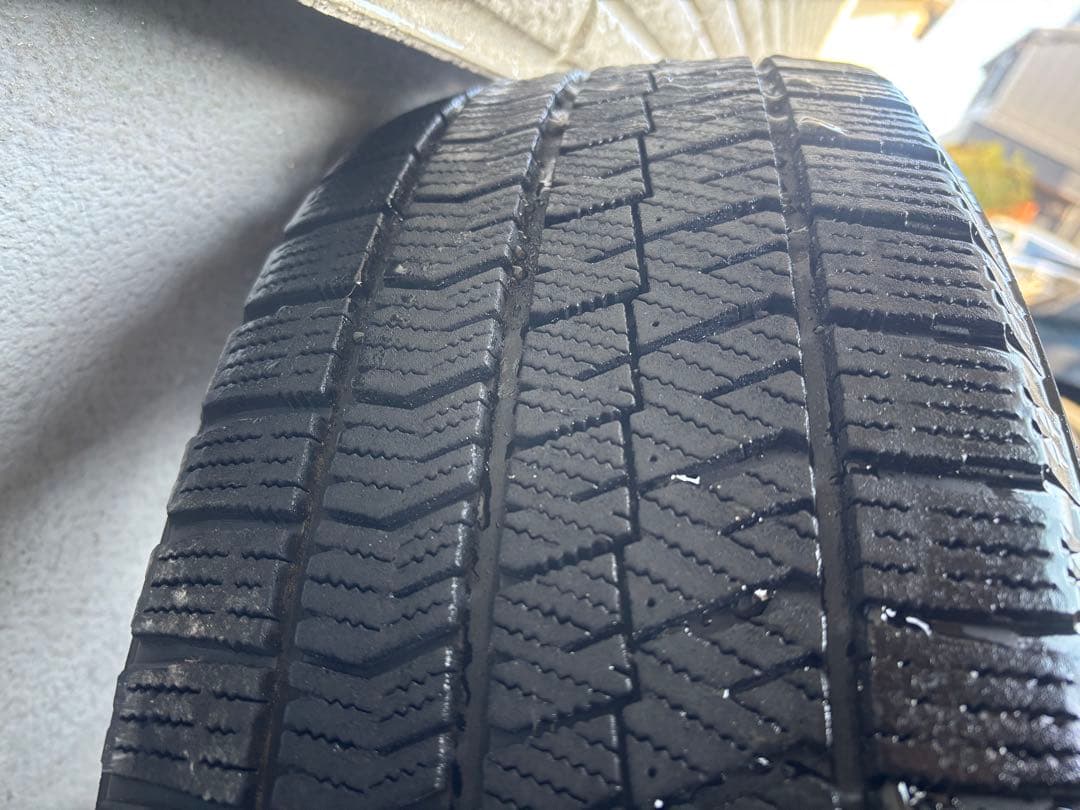 【早期売却希望】エグゼクティブラウンジ純正アルミホイールスタッドレスセット