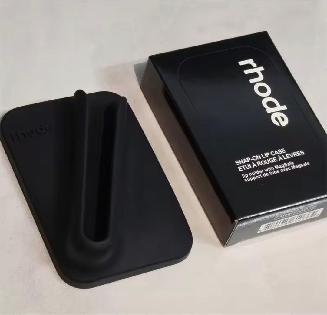 【新品未使用】rhode スナップオンリップケース ブラック　megsafe