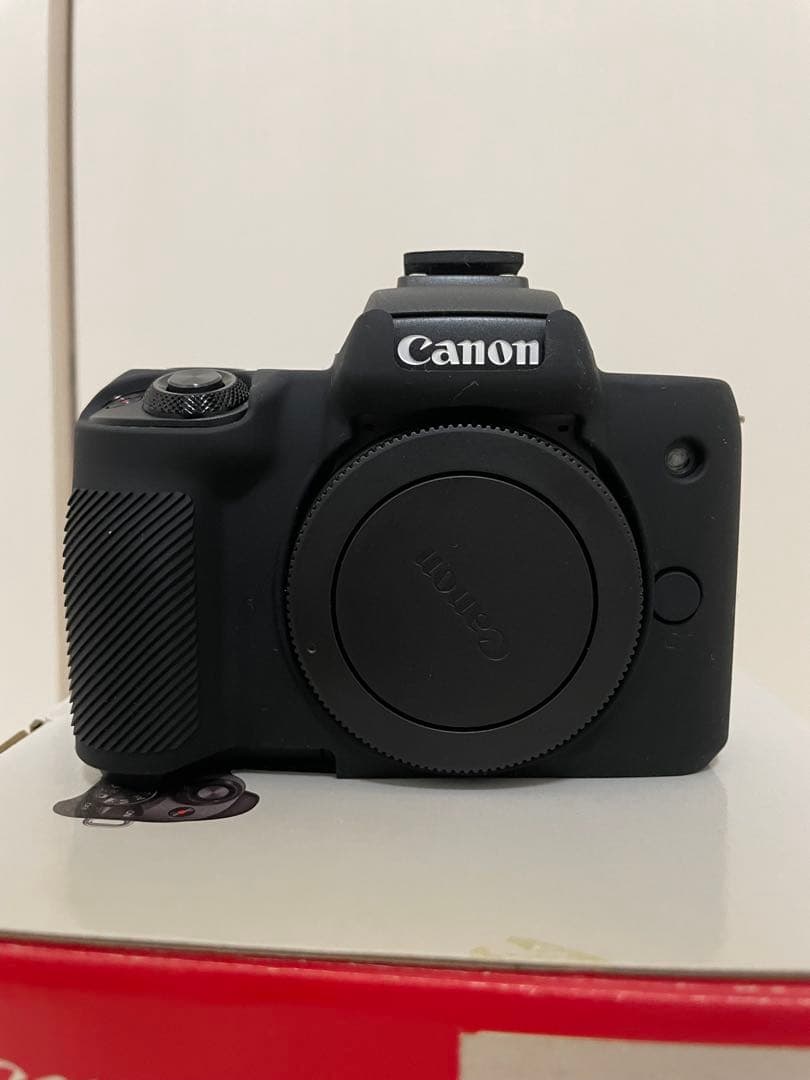 【美品】Canon EOS Kiss M ミラーレスカメラ 付属品多数