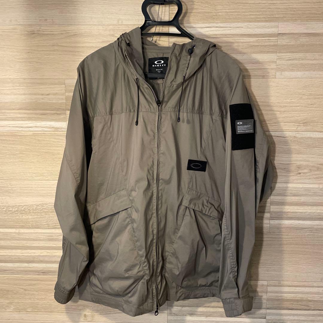 【美品・値下不可】Oakley ミリタリー風ジャケット カーキ　L