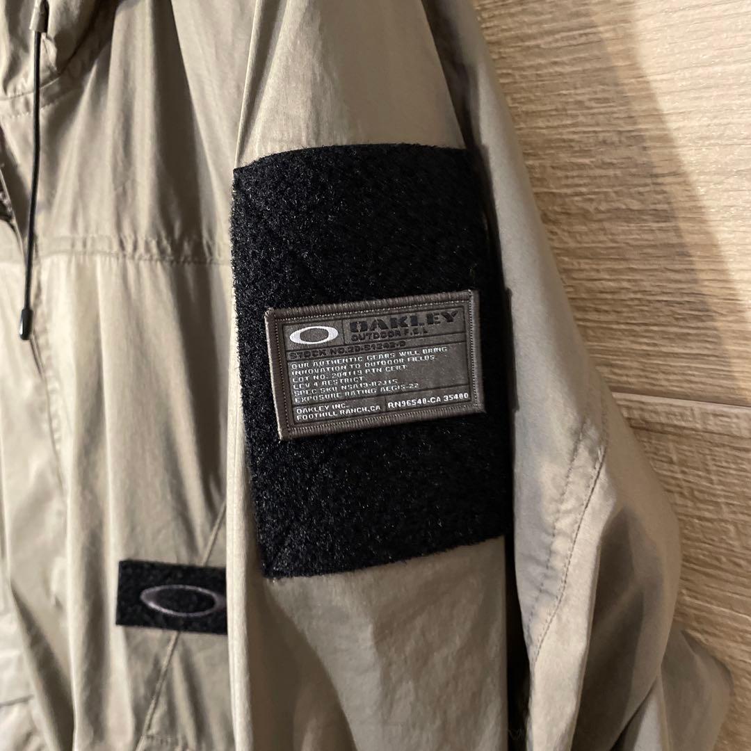 【美品・値下不可】Oakley ミリタリー風ジャケット カーキ　L