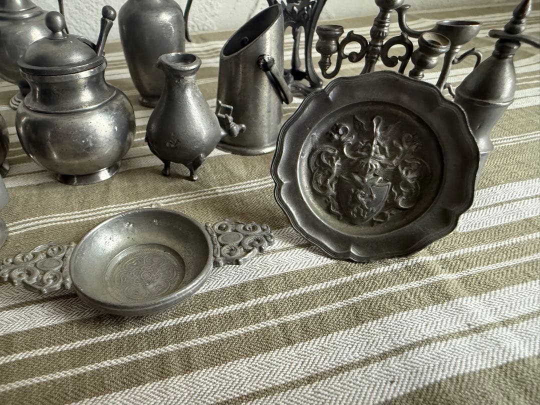 フランスアンティーク　ミニチュア金属製アンティーク雑貨14点セット