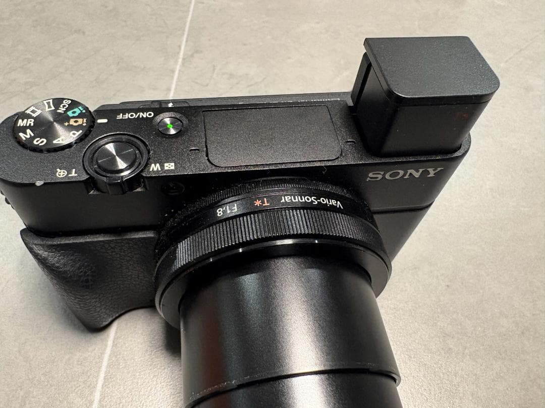 SONY DSC RX100M3 充電器・グリップ付き