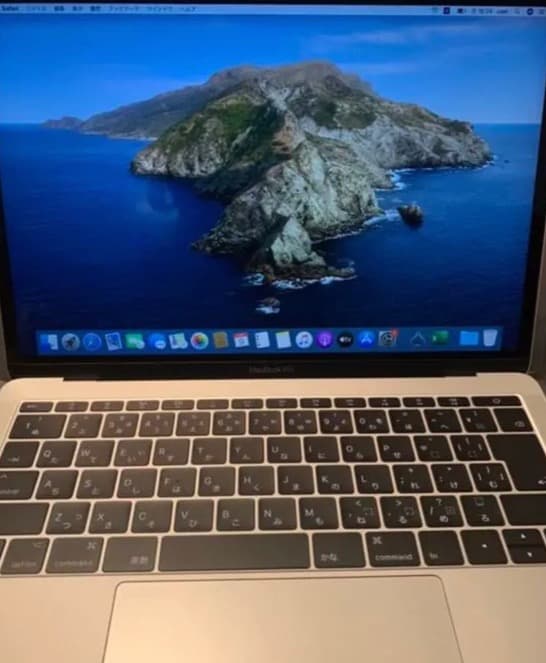 美品Macbook Pro 新品バッテリ　i5　265Gb/8Gb