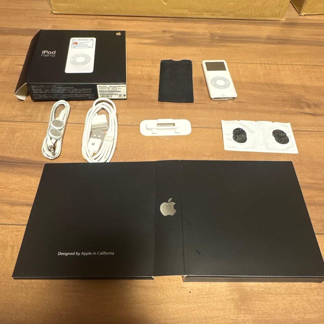 Apple iPod nano 2GB シルバー　プジョー