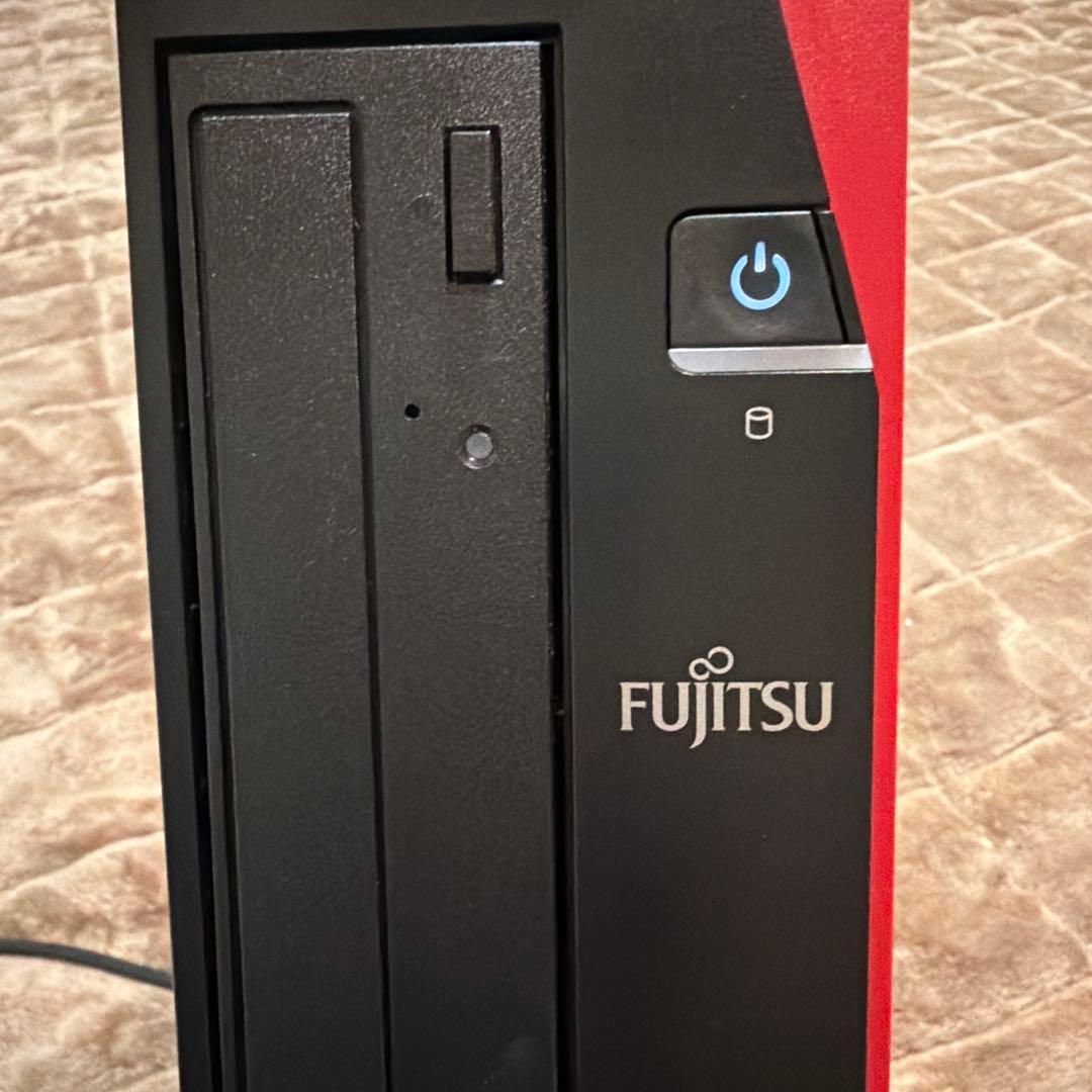 Windowsデスクトップ ESPRIMO D588/EX i5-9500 8GB