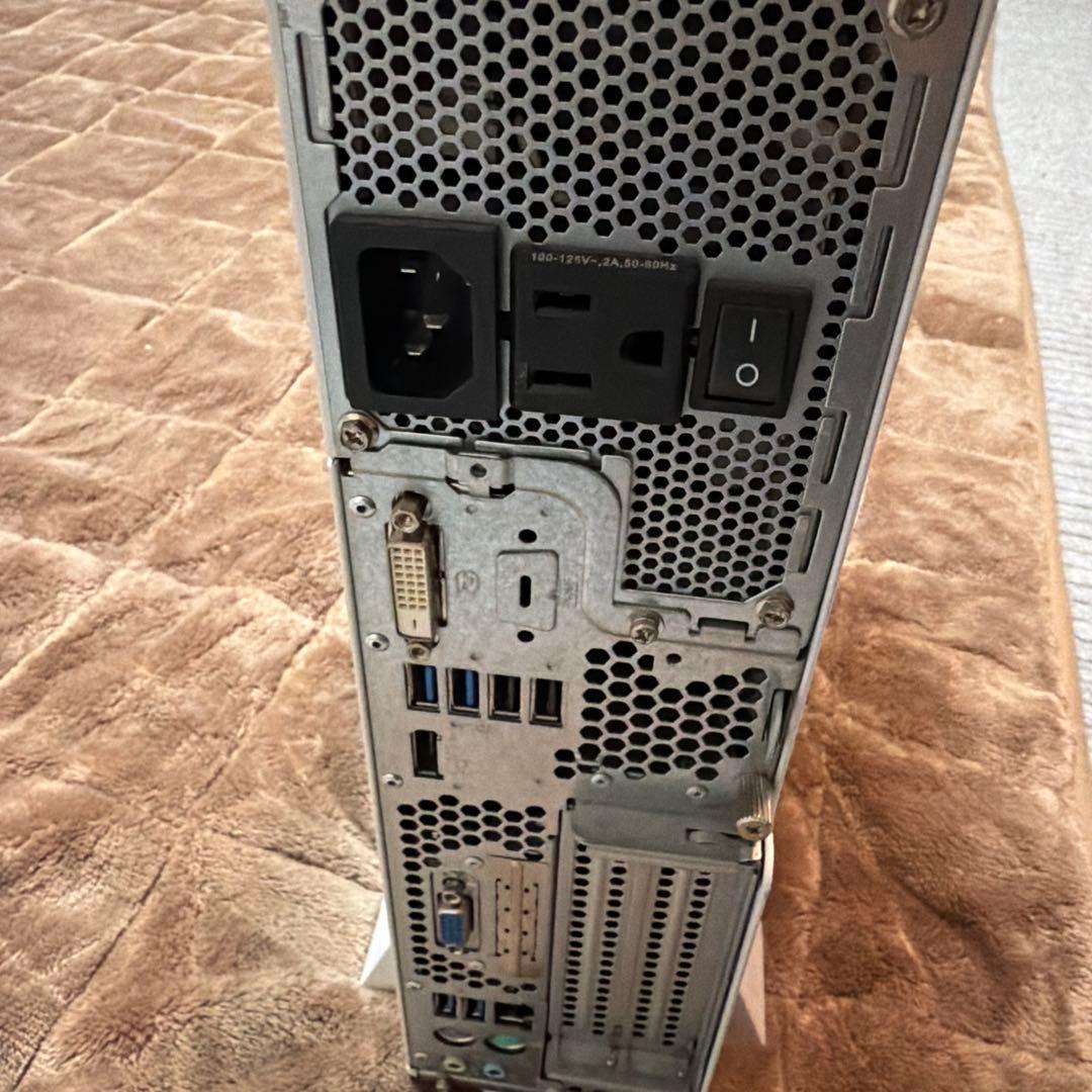 Windowsデスクトップ ESPRIMO D588/EX i5-9500 8GB