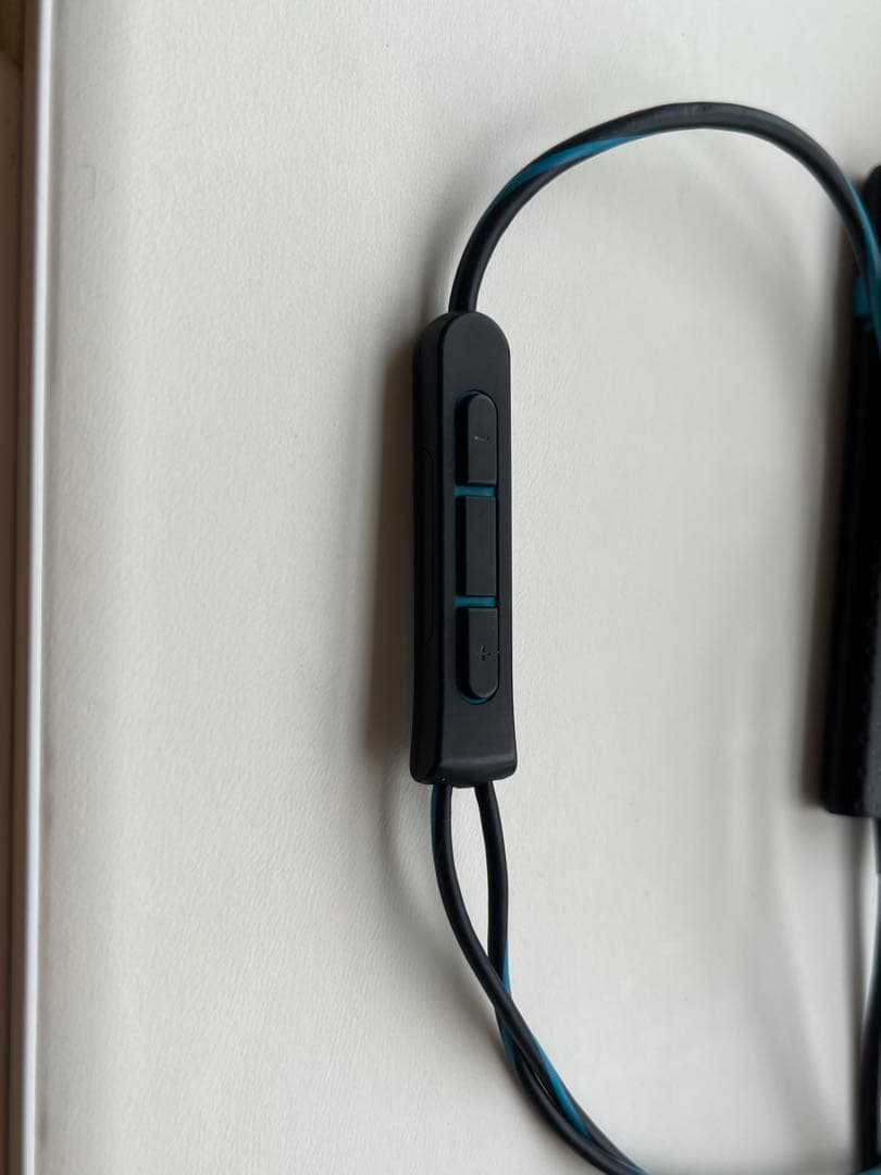 イヤホン BOSE QuietComfort20 QC20