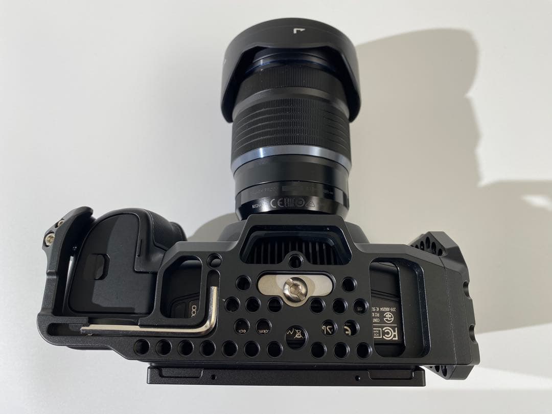 可動モニターBMPCC4K+レンズ+500GB+バッテリー+ゲージ