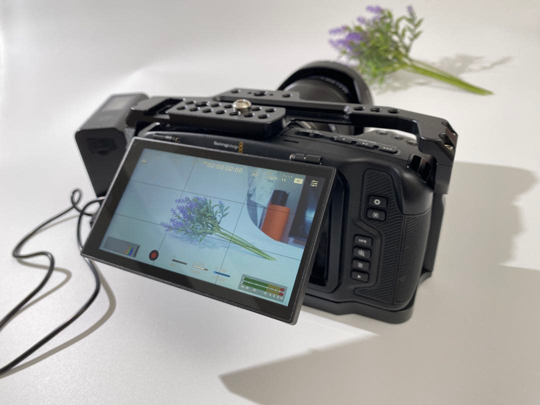 可動モニターBMPCC4K+レンズ+500GB+バッテリー+ゲージ