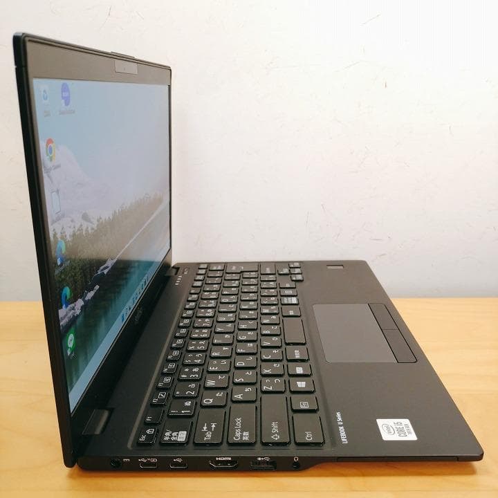 富士通 10世代i5【美品・軽量薄型】ノートPC Windows11正規品