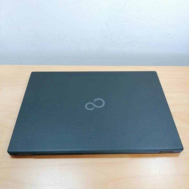 富士通 10世代i5【美品・軽量薄型】ノートPC Windows11正規品