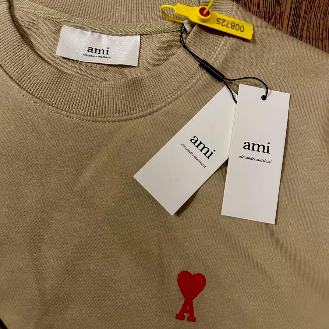 【限定特価】ami スウェット ハート刺繍 カーキ・ベージュ ニット