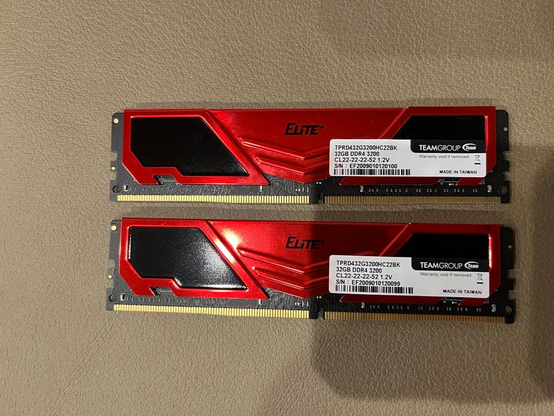 【動作OK】TEAM DDR4-3200 64GB(32GB×2)