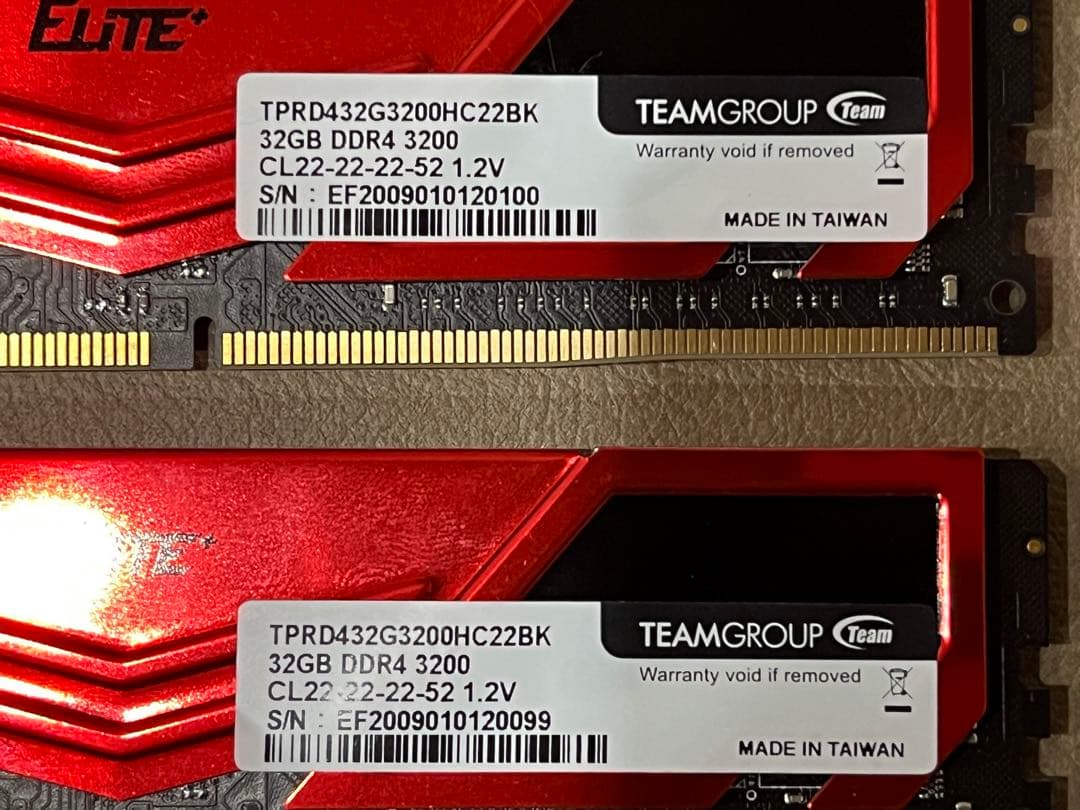 【動作OK】TEAM DDR4-3200 64GB(32GB×2)