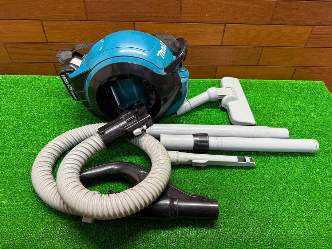 マキタサイクロン掃除機　充電式クリーナーCL500D 18V