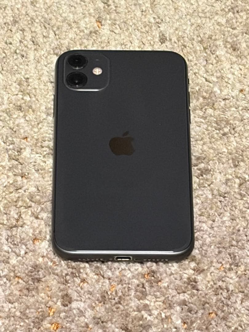 Apple iPhone 11 ブラック 128GB 初期化済 バッテリー67%
