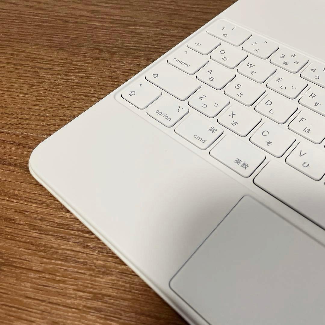 Apple iPad Magic Keyboard 12.9インチ A2480
