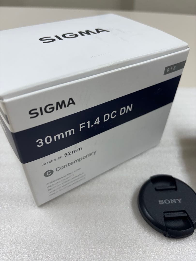 SIGMA 30mm F1.4 DC DN レンズ　SONY Eマウント