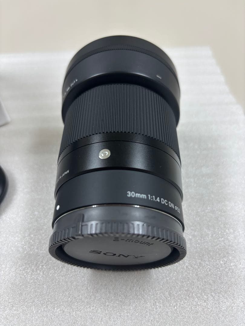 SIGMA 30mm F1.4 DC DN レンズ　SONY Eマウント