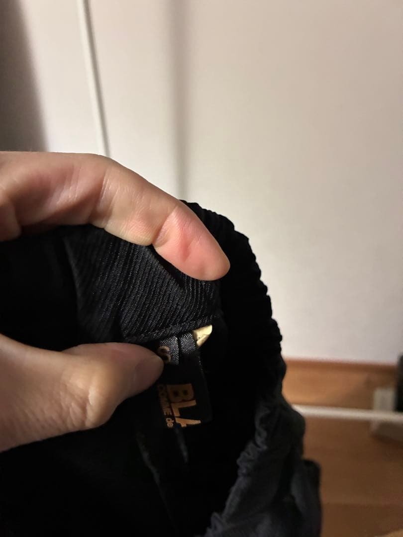 BLACK COMME des GARCONS ポリエステルクロップドパンツ