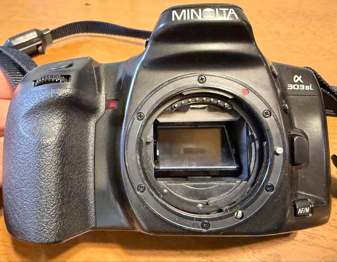 Minolta 一眼レフカメラα-303si Tamronレンズセット