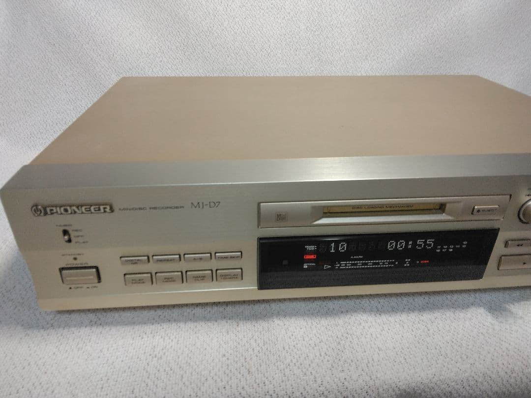 Pioneer MJ-D7 MDデッキ