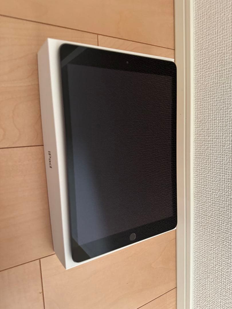 iPad第7世代　Wi-Fiモデル　32G
