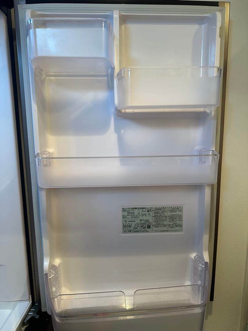 HITACHI 冷蔵庫 R-S3200WF 2017年製