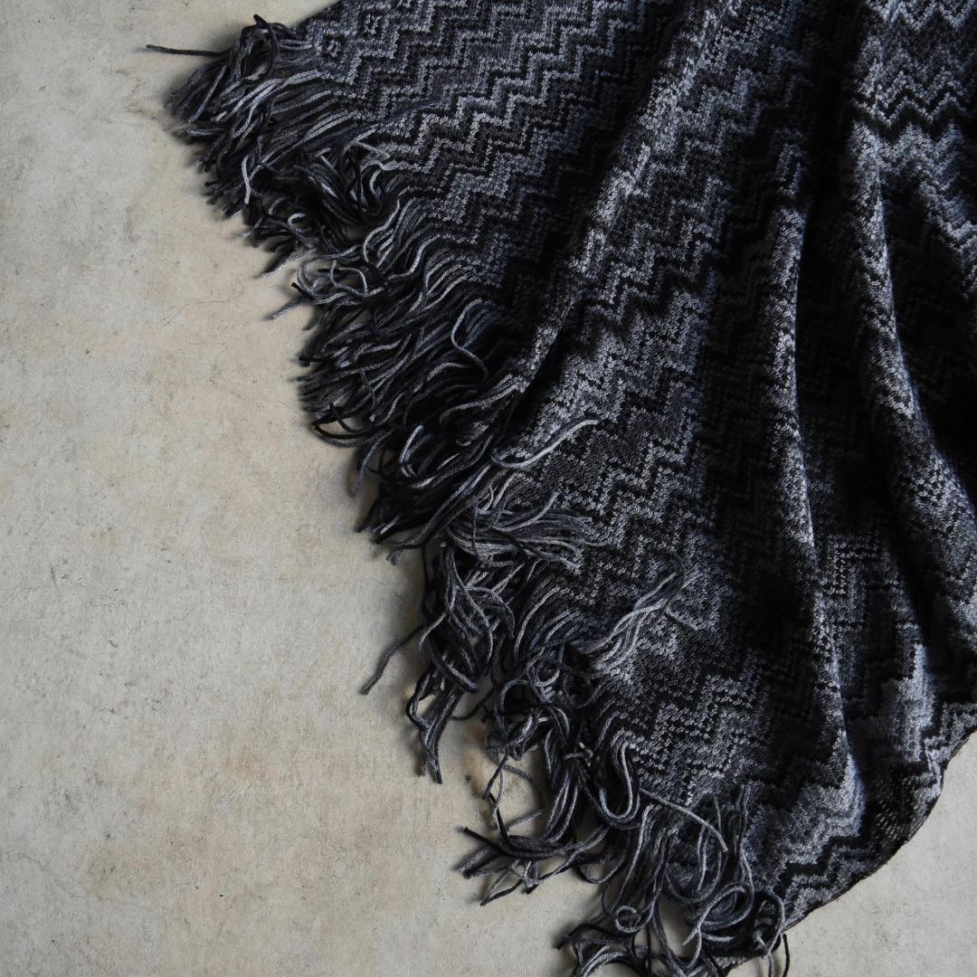 MISSONI ミッソーニ イタリア製 ウールポンチョ ケープ ジグザグ柄