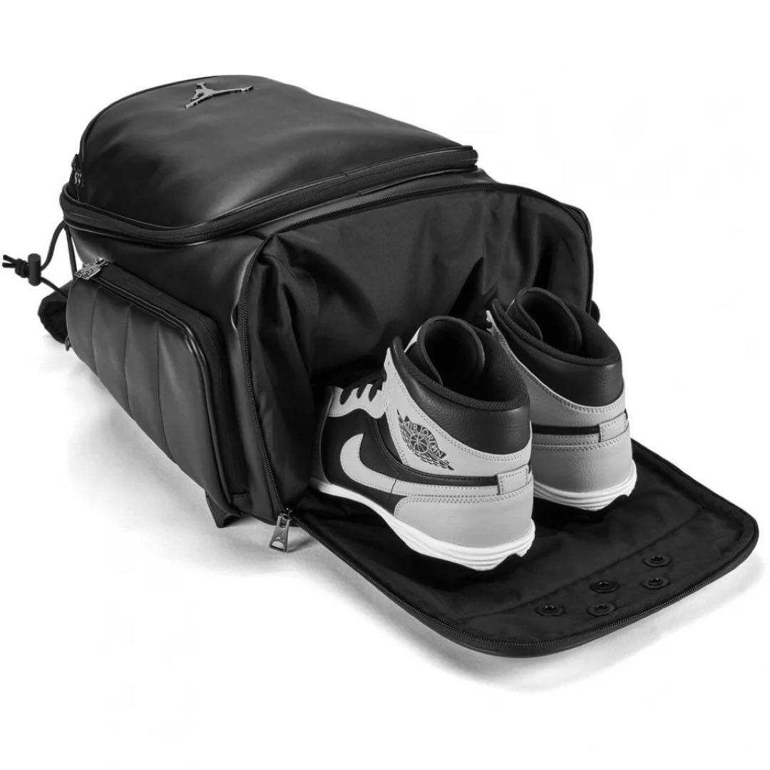 NIKE ジョーダン　フライトバック