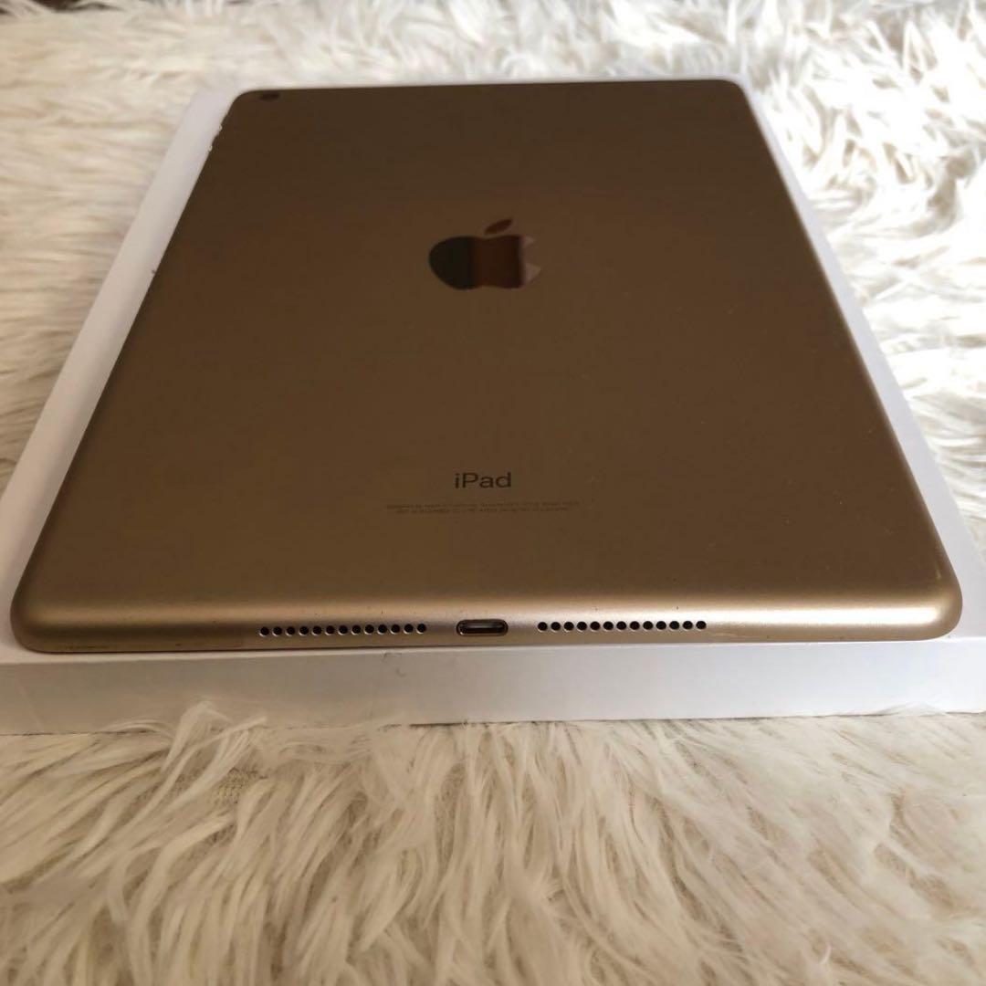 【完動品】iPad 第5世代 128GB 【すぐ発送】