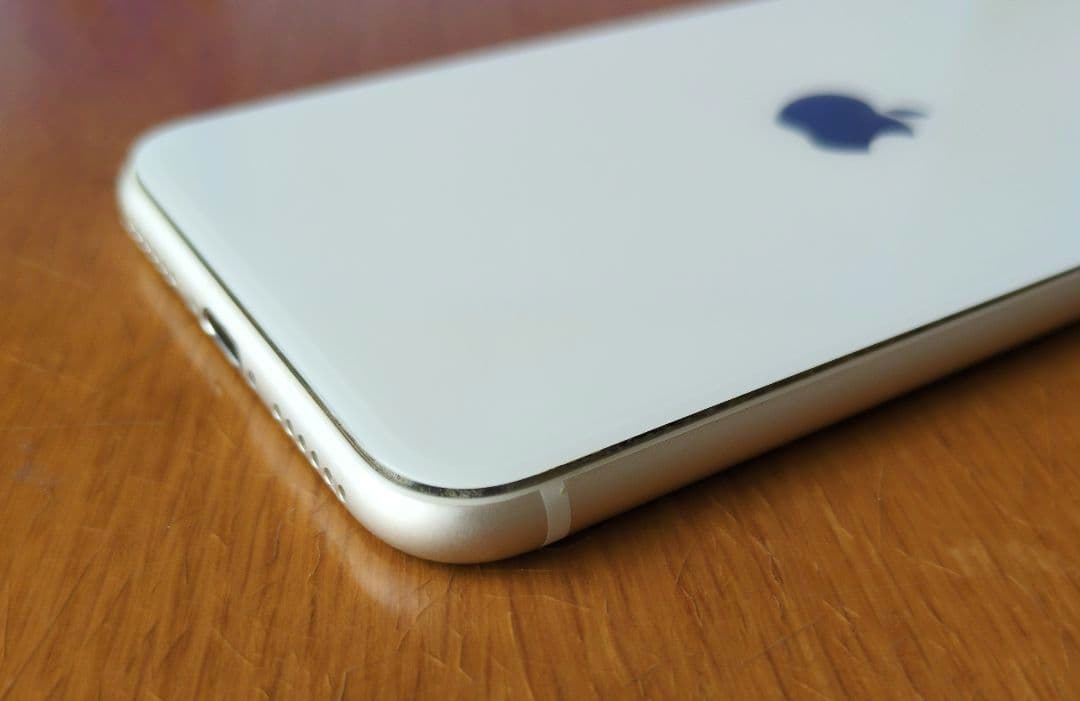 スマートフォン本体 Apple iPhone SE3 128GB