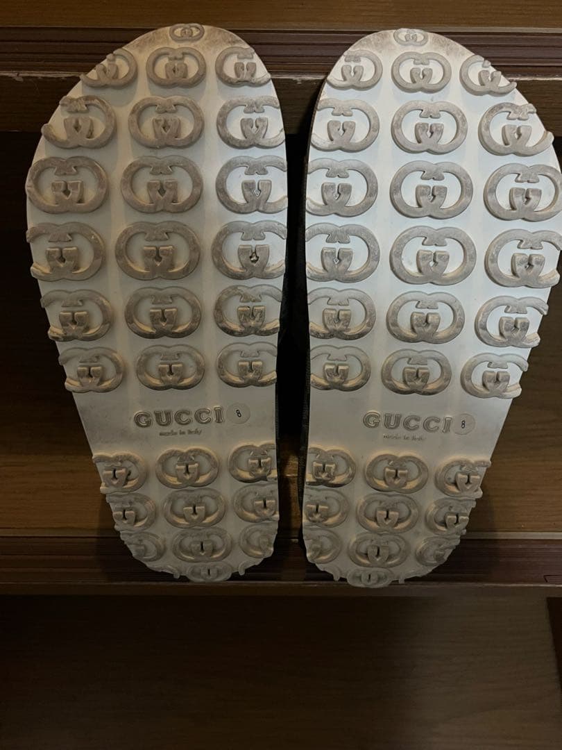 GUCCI グッチ インターロッキングG付き スライドサンダル
