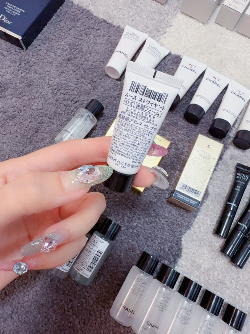 CHANEL 化粧水　美容液　クリーム　日やけ止めクリームまとまり26個セット