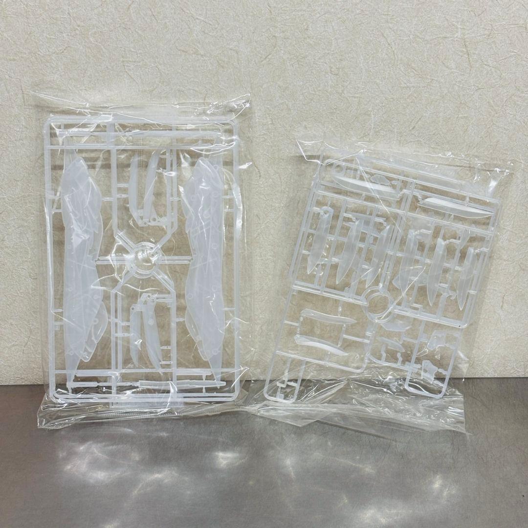 MG 1/100 ウィングガンダム ゼロ EW ver.Ka クリアカラー