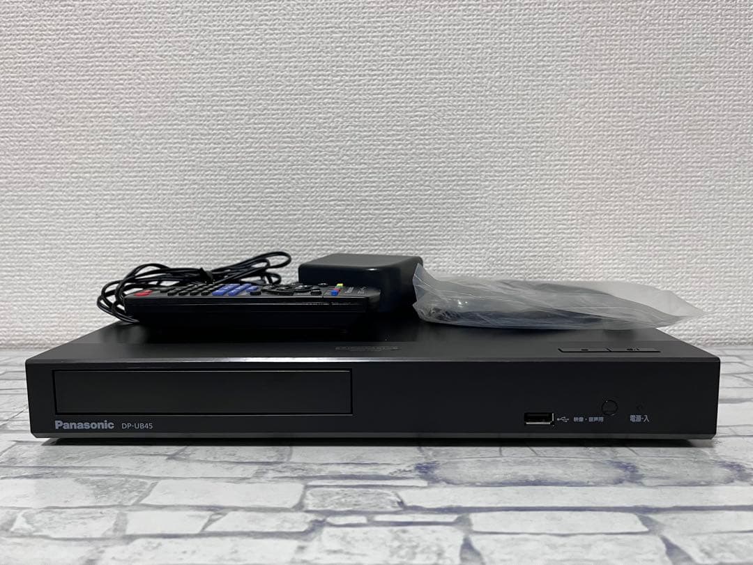 ULTRA HD パナソニック　コンパクトブルーレイプレイヤー　DP-UB45