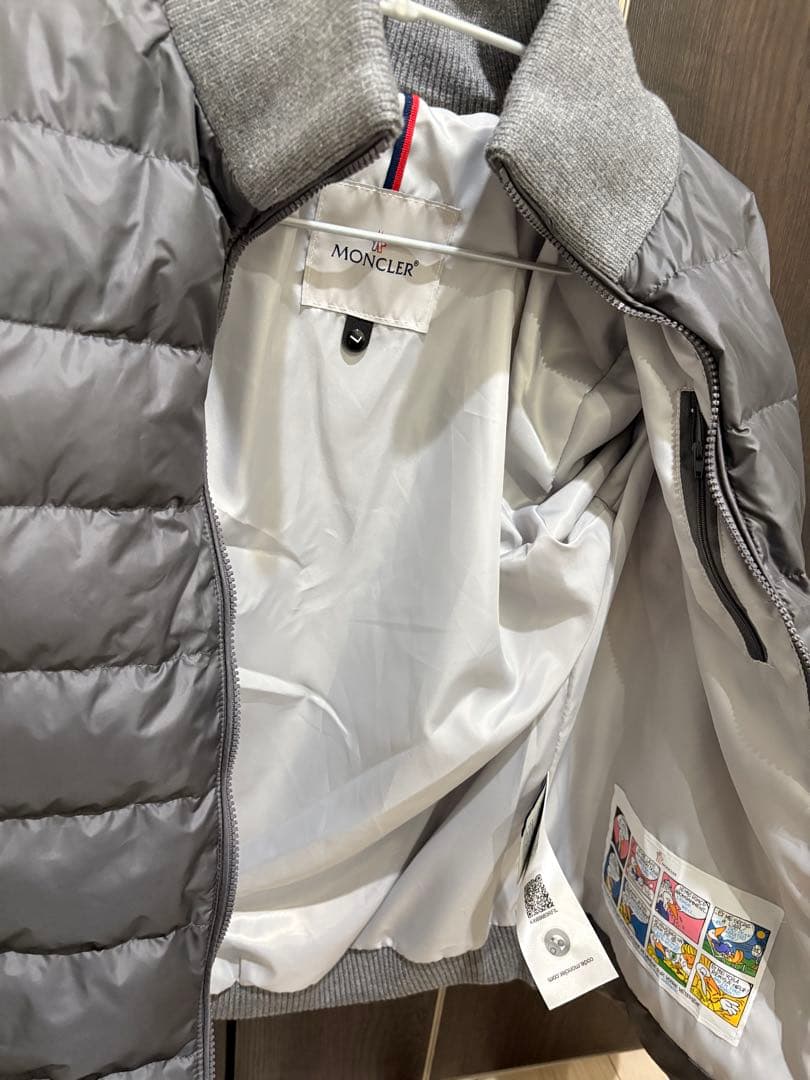 MONCLER グレー ダウンジャケット