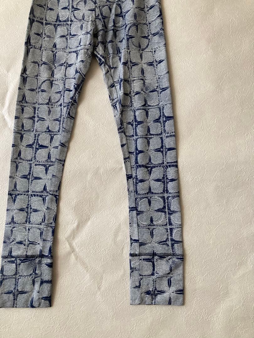 juana de arco ホォアナデアルコ　ニャンドゥティ柄　レギンス